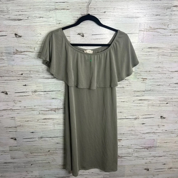 Pale green altar’d state off the shoulder dress size  small - Picture 1 of 7